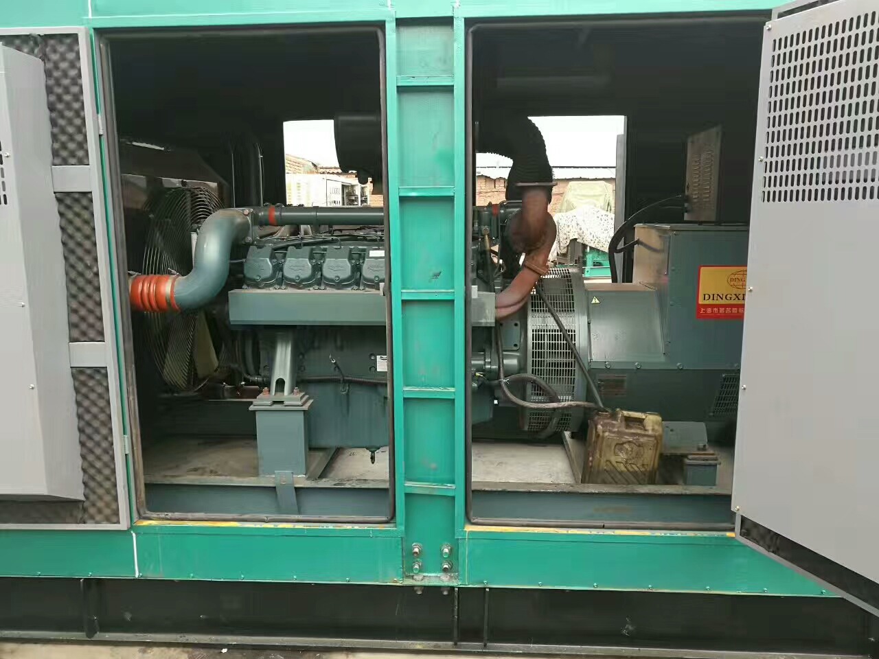 鎮(zhèn)江發(fā)電機出租租賃特點