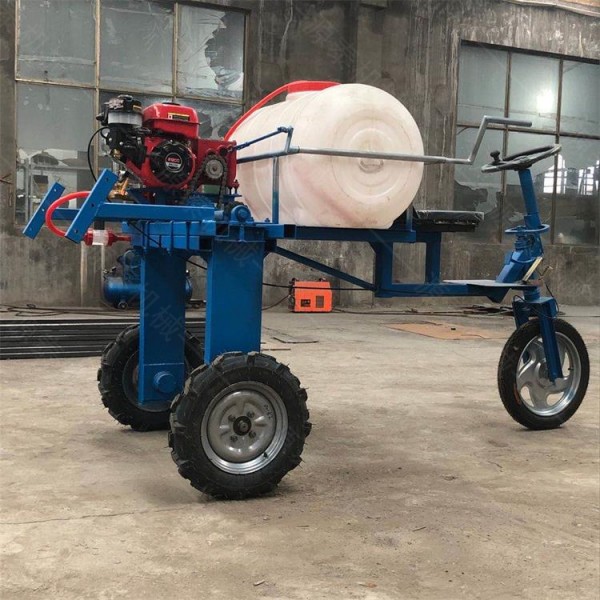 座駕式柴油打藥機(jī) 座駕式農(nóng)田打藥機(jī) 
